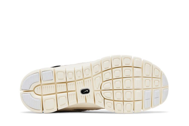 Кроссовки Nike Wmns Free Run 2 'White Light Bone'