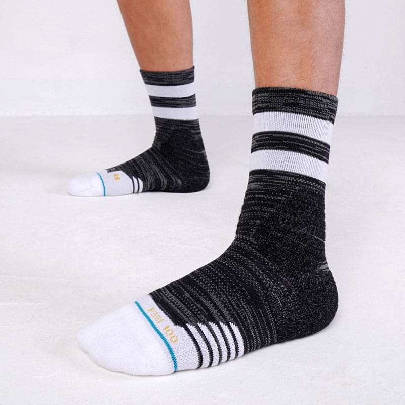 Спортивные носки Ehot Stripes Black-White Crew Socks