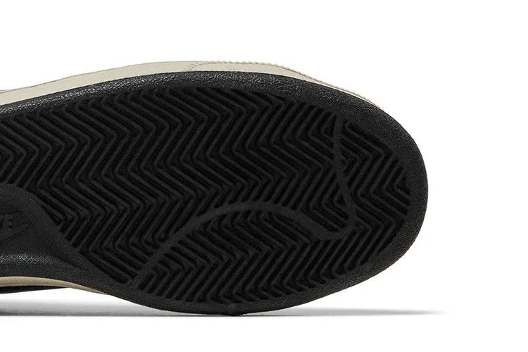 Кроссовки Nike Zoom Classic Sb