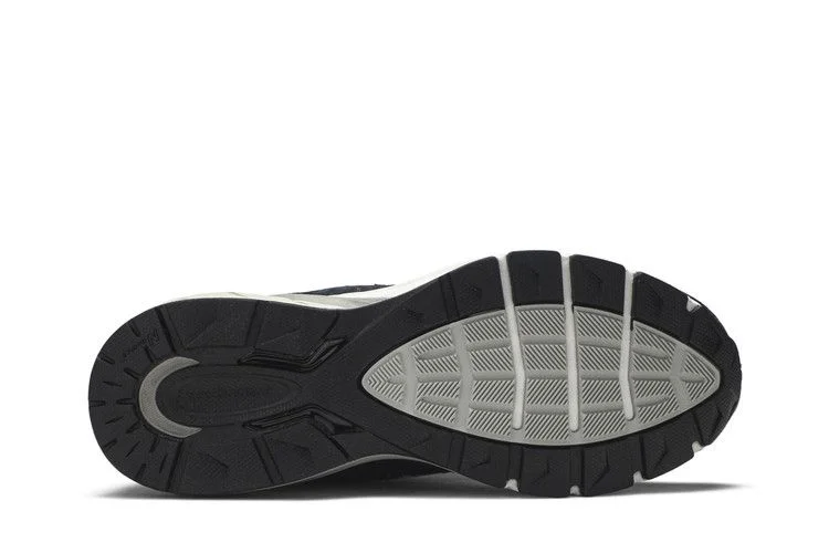 Krossovki-New-Balance-990v5-Made-In-USA-Navy-3
