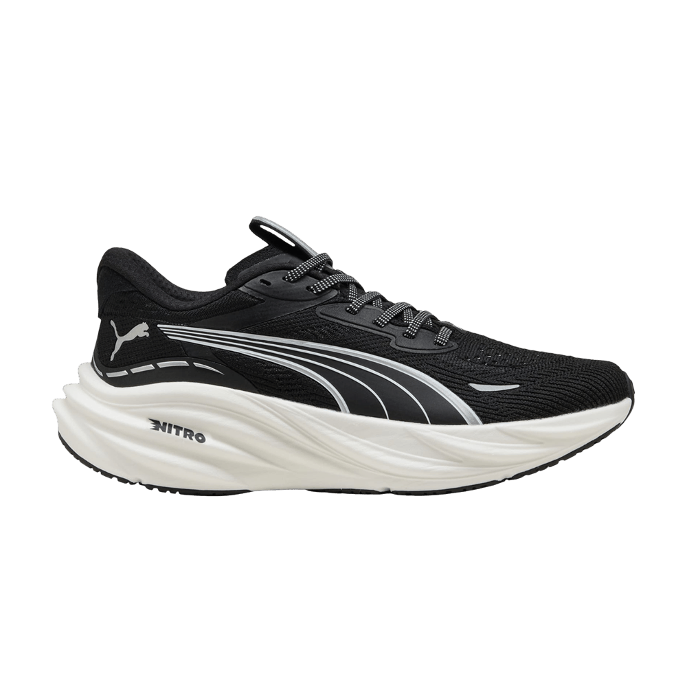Кроссовки Puma Wmns Magnify Nitro 3 'Black White'