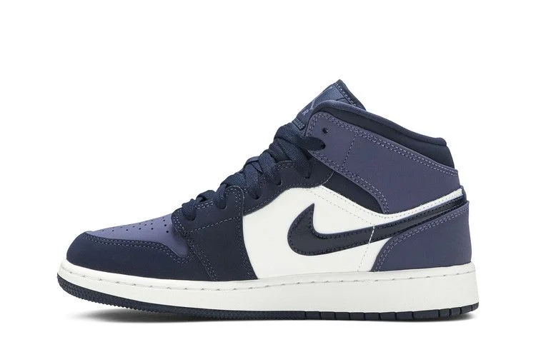 Krossovki-Air-Jordan-1-Mid-GS-Sanded-Purple-2