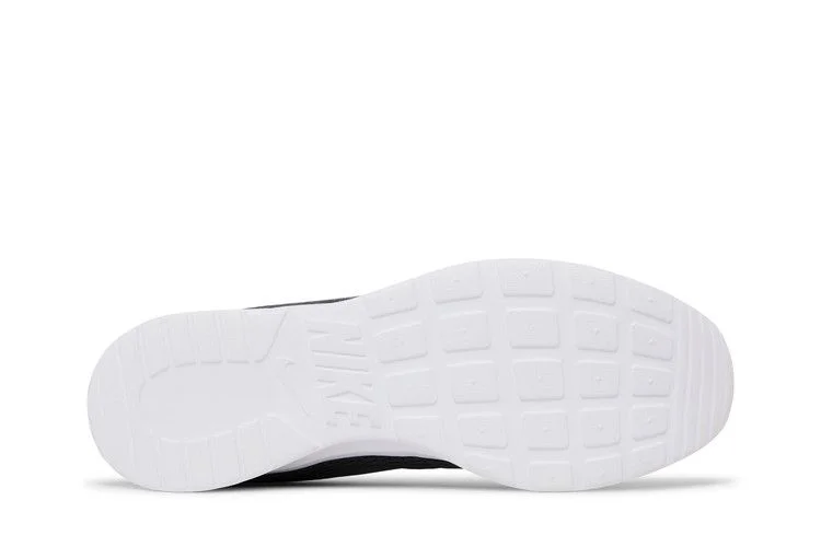 Krossovki-Nike-Tanjun-Dark-Grey-3