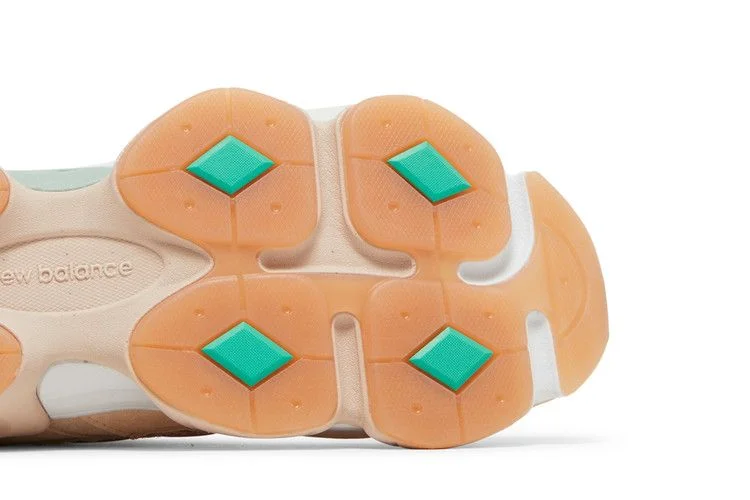 Кроссовки Joe Freshgoods x New Balance 9060 'Penny Cookie Pink'