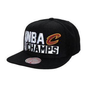 Mitchell-Ness-16-NBA-Champs-Snapback-HWC-Cleveland-Cavaliers-Hat-300x300