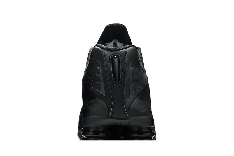 Кроссовки Nike Shox R4 'Triple Black' 2019