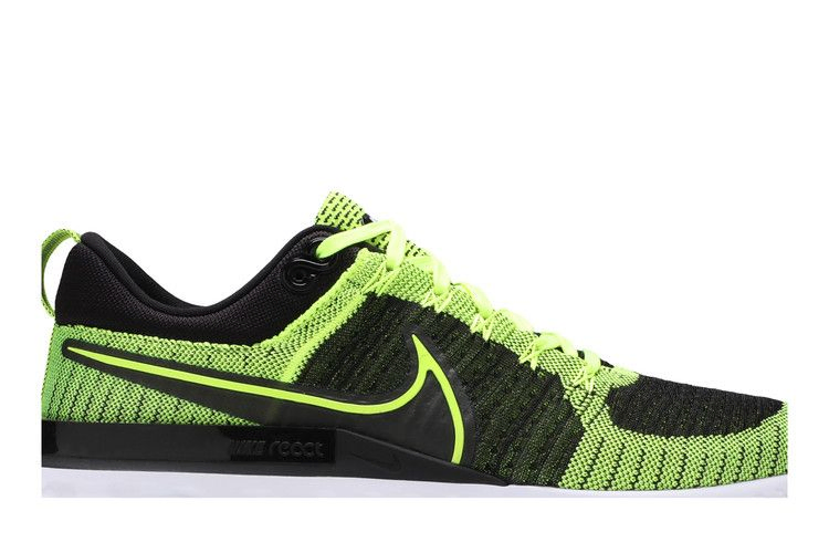 react-infinity-run-flyknit-2-volt-black-ct2357-700_01