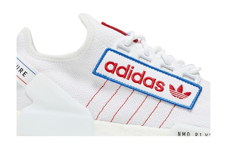 nmd_r1-v2-logo-patch-white-gx6265_01