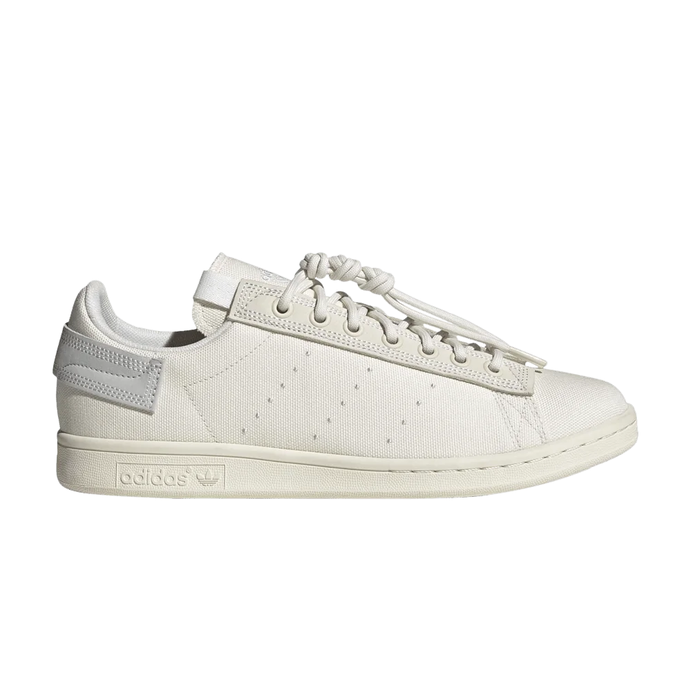 Krossovki-Parley-x-adidas-Stan-Smith-Chalk-White