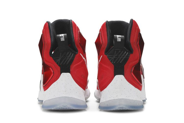 Кроссовки Nike LeBron 13 'On Court'