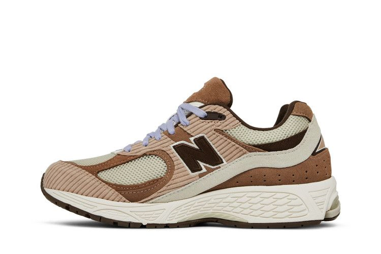 Кроссовки New Balance 2002R 'Brown Corduroy' SSENSE Exclusive