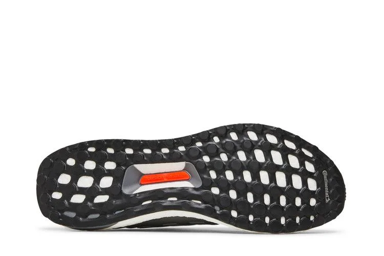 Кроссовки NASA x adidas UltraBoost DNA 'Black Carbon'