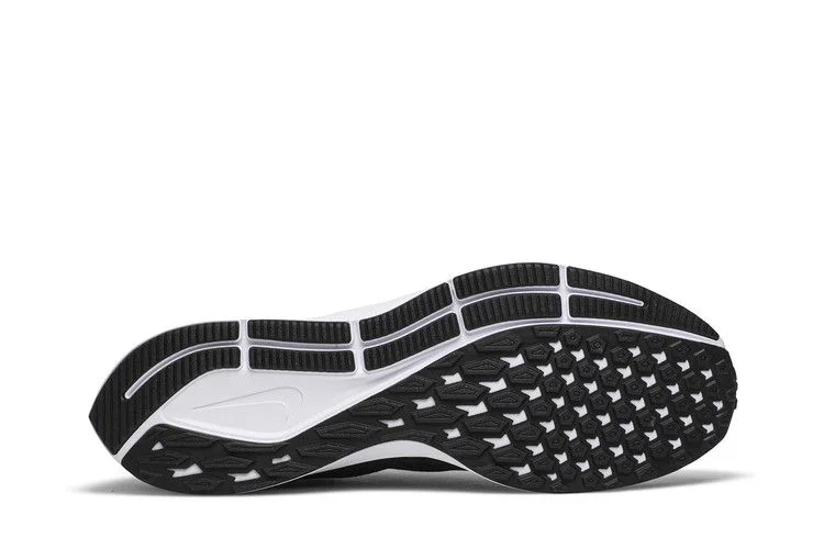 Krossovki-Nike-Air-Zoom-Pegasus-36-Black-3