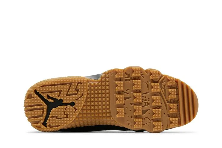 Air-Jordan-9-Retro-Boot-NRG-Black-Gum-3
