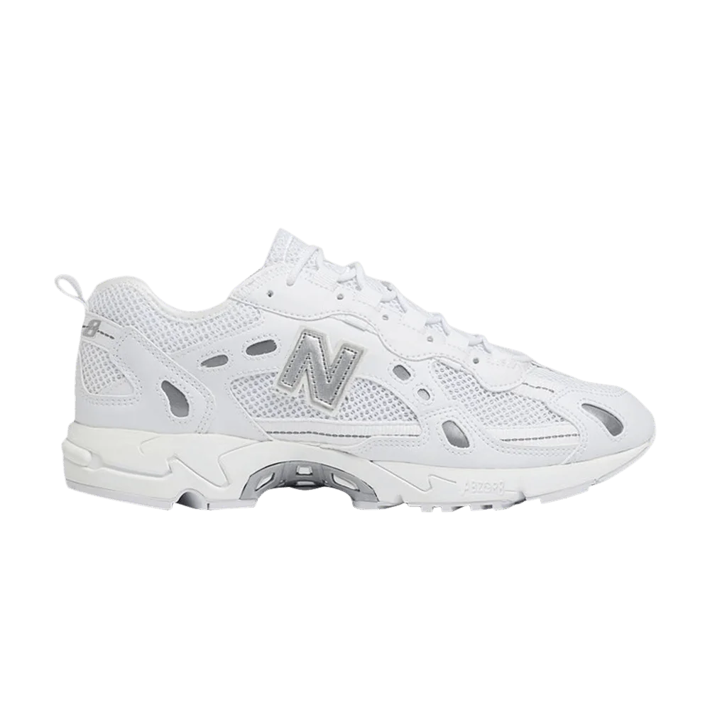 Krossovki-New-Balance-827-Adzorb-White