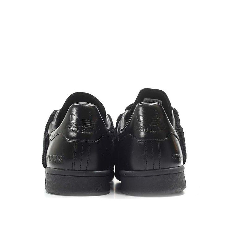 raf-simons-x-stan-smith-comfort-badge-core-black-bb6886_03