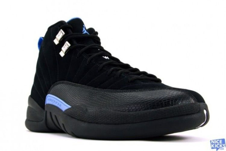 Кроссовки Air Jordan 12 Retro 'Nubuck' 2009