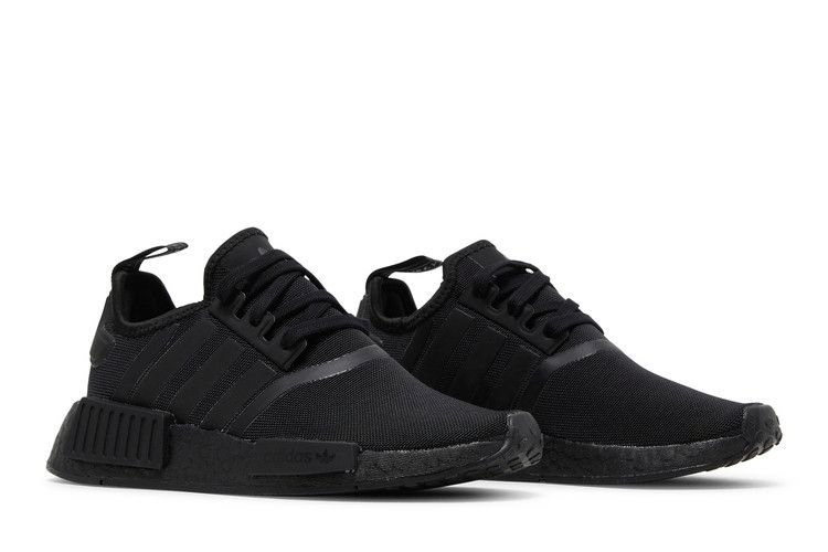 nmd_r1-j-triple-black-h03994_07