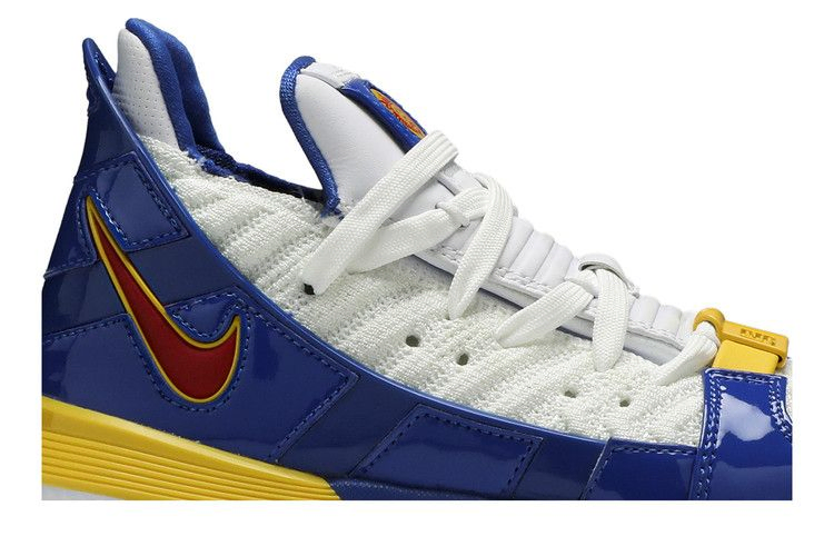 Кроссовки Nike LeBron 16 'SuperBron'