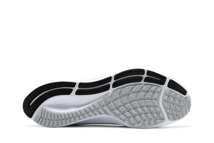 Кроссовки Nike Air Zoom Pegasus 38 'White Black'