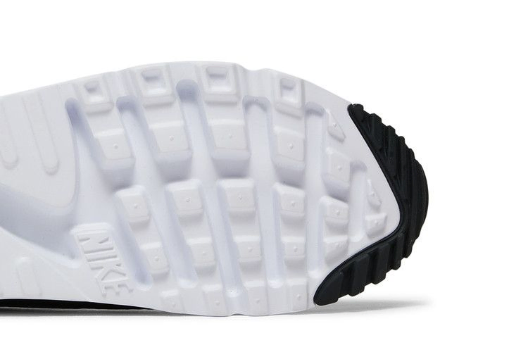 air-max-90-ultra-essential-black-cool-grey-819474-003_04