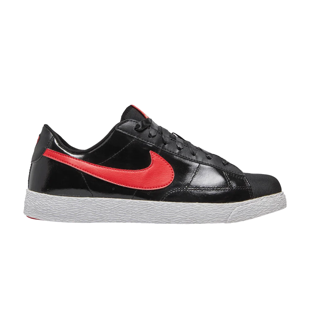 Krossovki-Nike-Blazer-Low-QS-GS-Valentines-Day