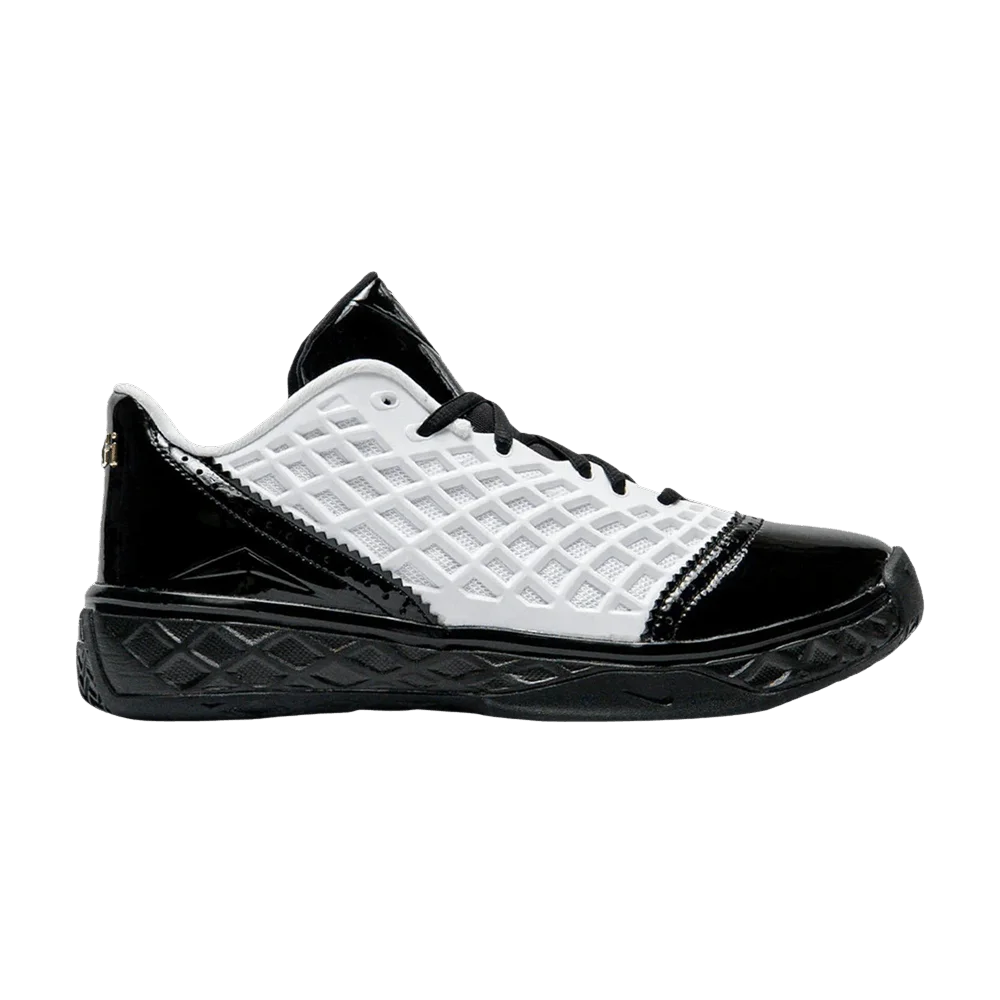 Krossovki-Nike-Kobe-3-Low-Protro-GS-Mambacita