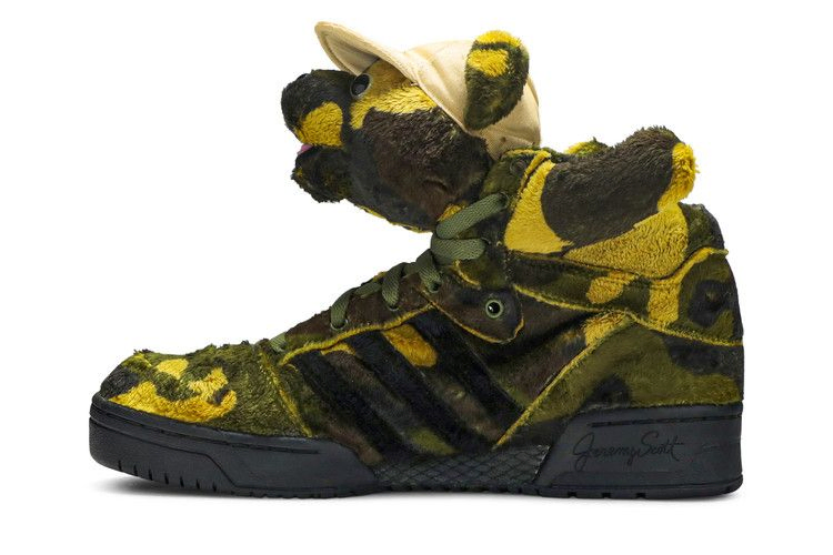 Кроссовки Adidas Jeremy Scott 'Camo Bear'