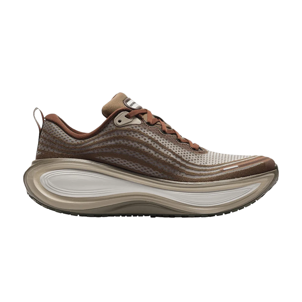 Krossovki-Nike-Vomero-Plus-Off-Noir-Pecan