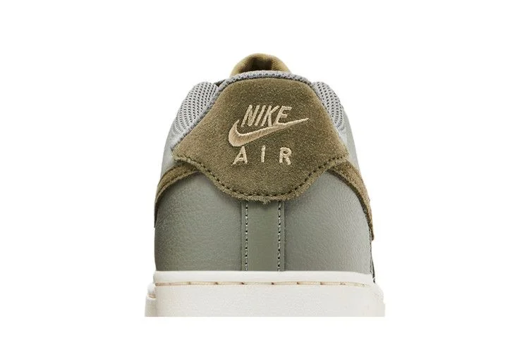 Кроссовки Nike Air Force 1 Low LV8 GS 'Dark Stucco Medium Olive'