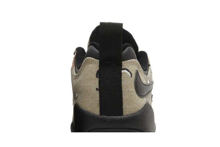 Кроссовки Supreme x Nike Darwin Low SB 'Desert Camo'