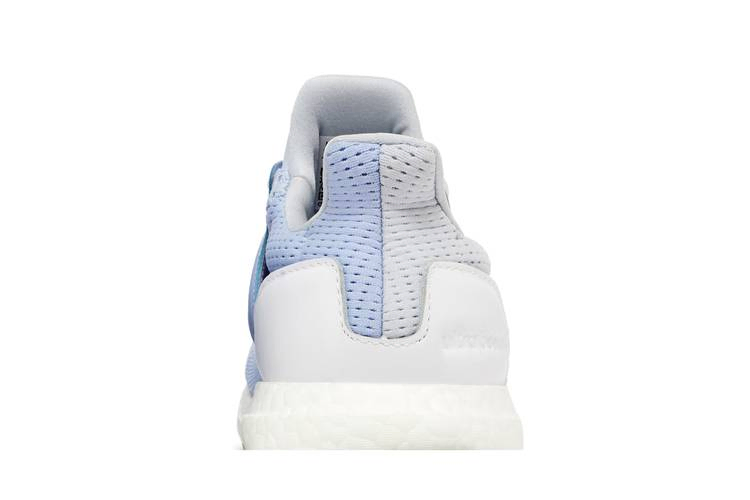 wmns-ultraboost-1-0-halo-blue-hq2196_06