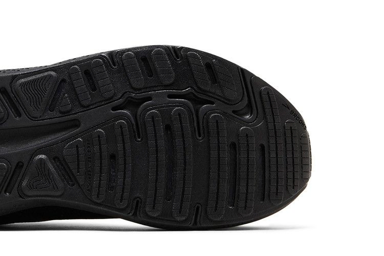 Кроссовки Brooks Ghost Max 'Black Ebony'