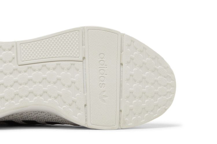 wmns-swift-run-22-crystal-white-gv7969_04
