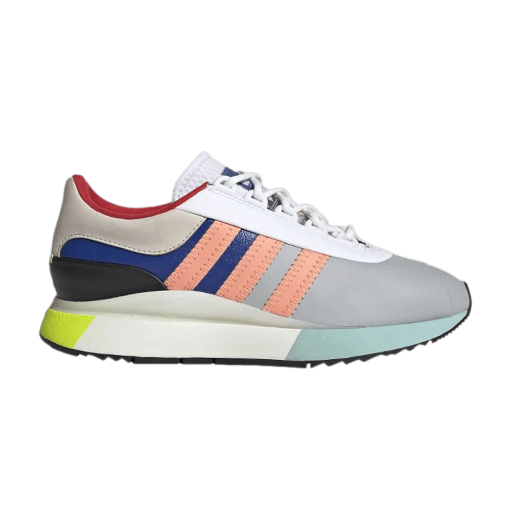 Krossovki-Adidas-Wmns-SL-Andridge-Chalk-Coral
