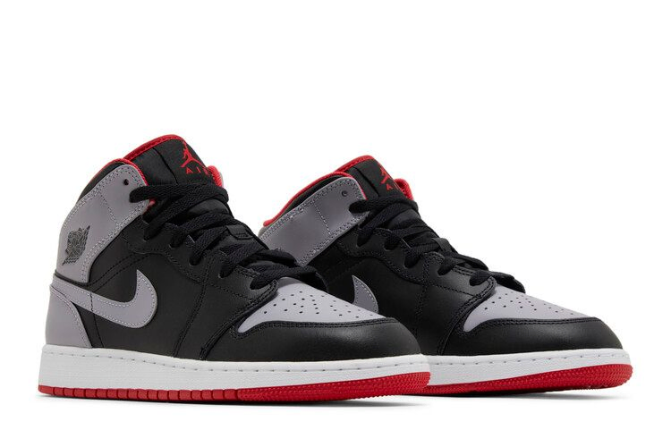 air-jordan-1-mid-gs-bred-shadow-dq8423-006_07