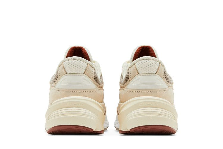 loro-piana-x-990v6-made-in-usa-raw-cashew-u990lp6_05