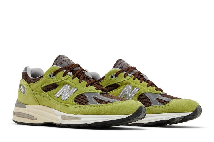 danielle-cathari-x-991v2-made-in-england-matcha-u991dd2_07