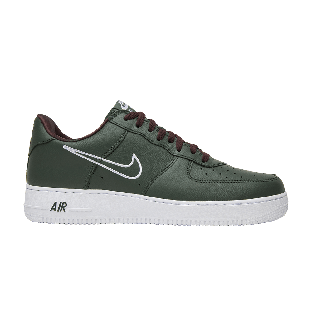 air-force-1-low-retro-hong-kong-845053-300