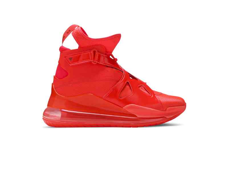 Кроссовки Wmns Jordan Air Latitude 720 Red October