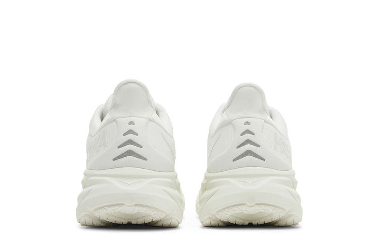 wmns-clifton-8-white-1119394-wwh_05