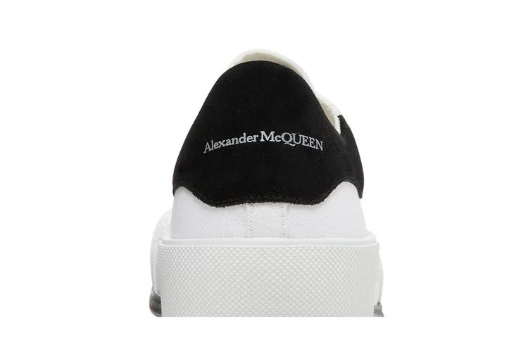 Кроссовки Alexander McQueen Deck Plimsoll Low 'White Black'