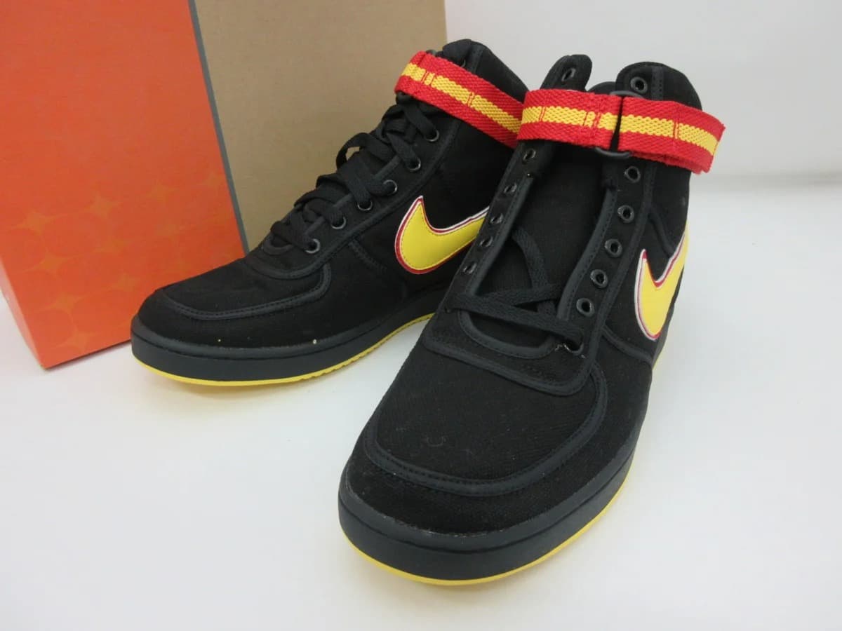 Nike-Vandal-Hi-Canvas-Black-Yellow-Zest-Sport-Red-1