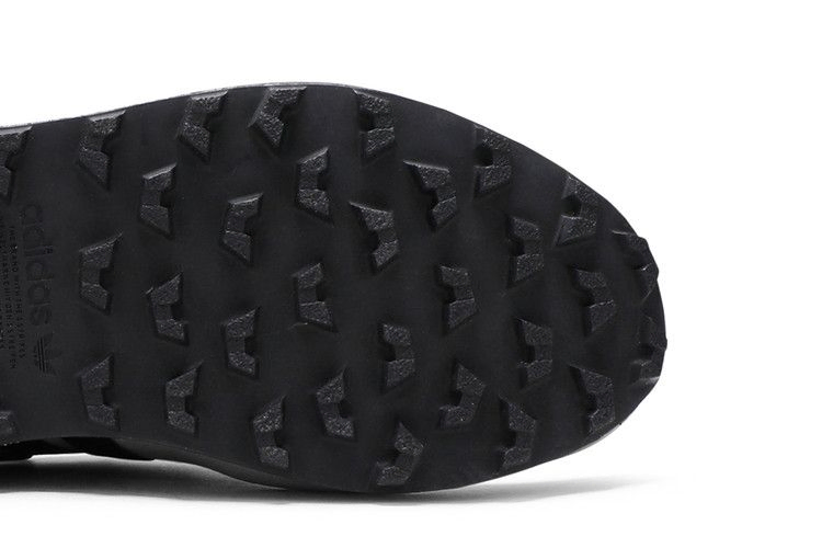Кроссовки Adidas NMD_R1 Trail 'Wild Pink Black'