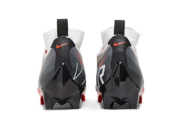 Кроссовки Nike Vapor Edge Pro 360 'Black Team Orange'