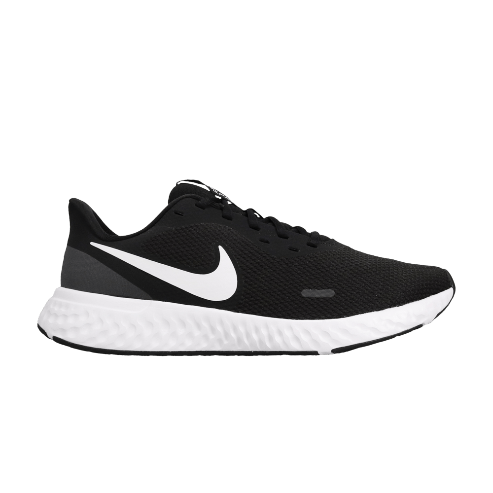 revolution-5-black-white-bq3204-002