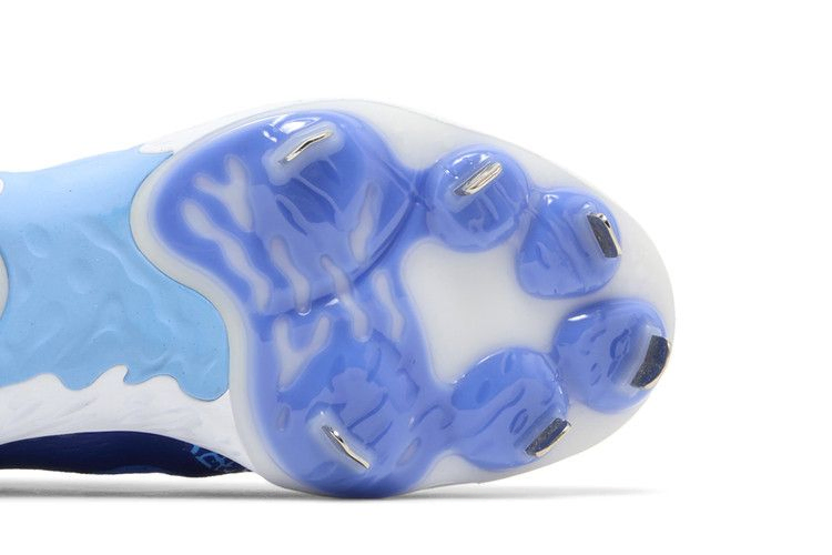 Кроссовки Nike Alpha Huarache Elite 4 Low 'Hyper Royal White'