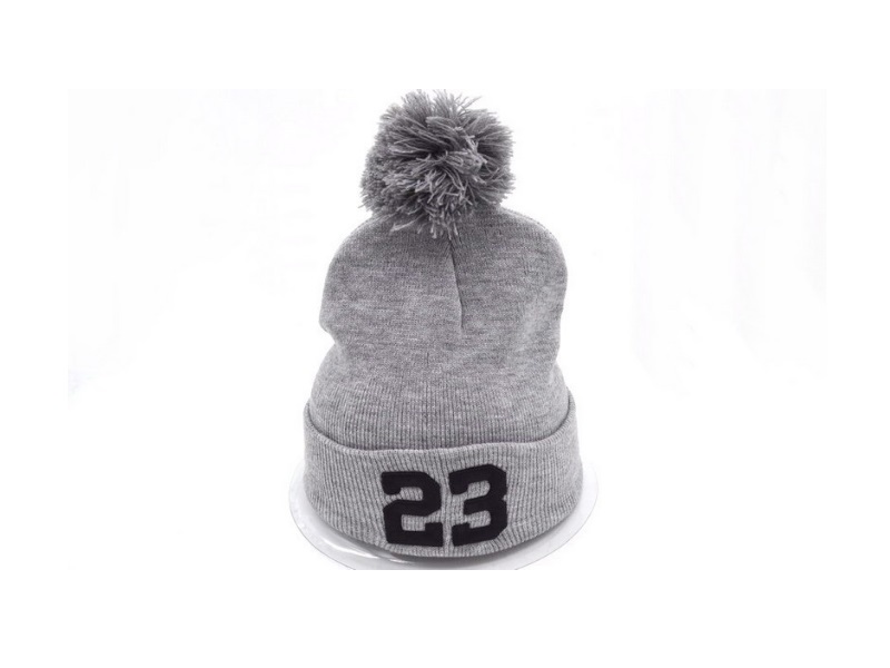 Шапка Jordan 23 #1 с помпоном