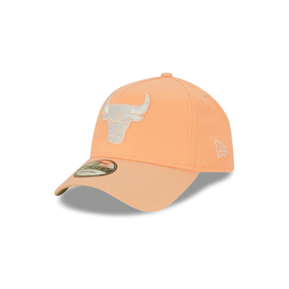 Бейсболка New Era Chicago Bulls 9FORTY Peach A-Frame NBA Snapback Hat