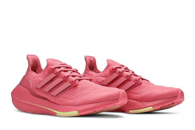wmns-ultraboost-21-hazy-rose-fy0426_07
